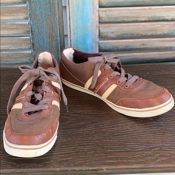 UGG Other - UGG Australia Bryson Grizzly lace sneaker leather